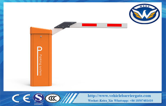 Hoe de trage reactie van parkeerplaatsbarrières de ingangen met veel verkeer beïnvloedt en wat eraan gedaan kan worden